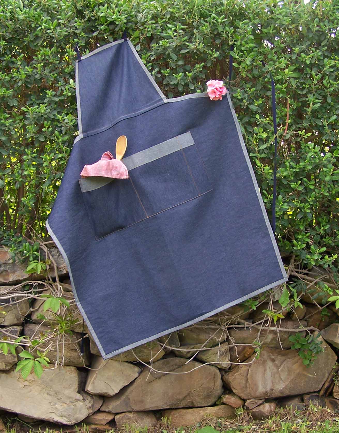 Roadworks Apron, Navy Cotton Drill. Last One Available Now.